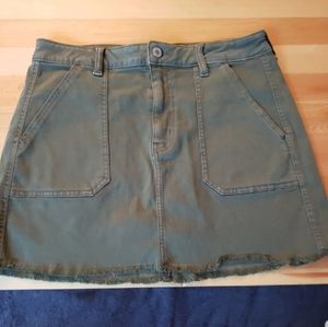 American Eagle super stretch skirt size 10